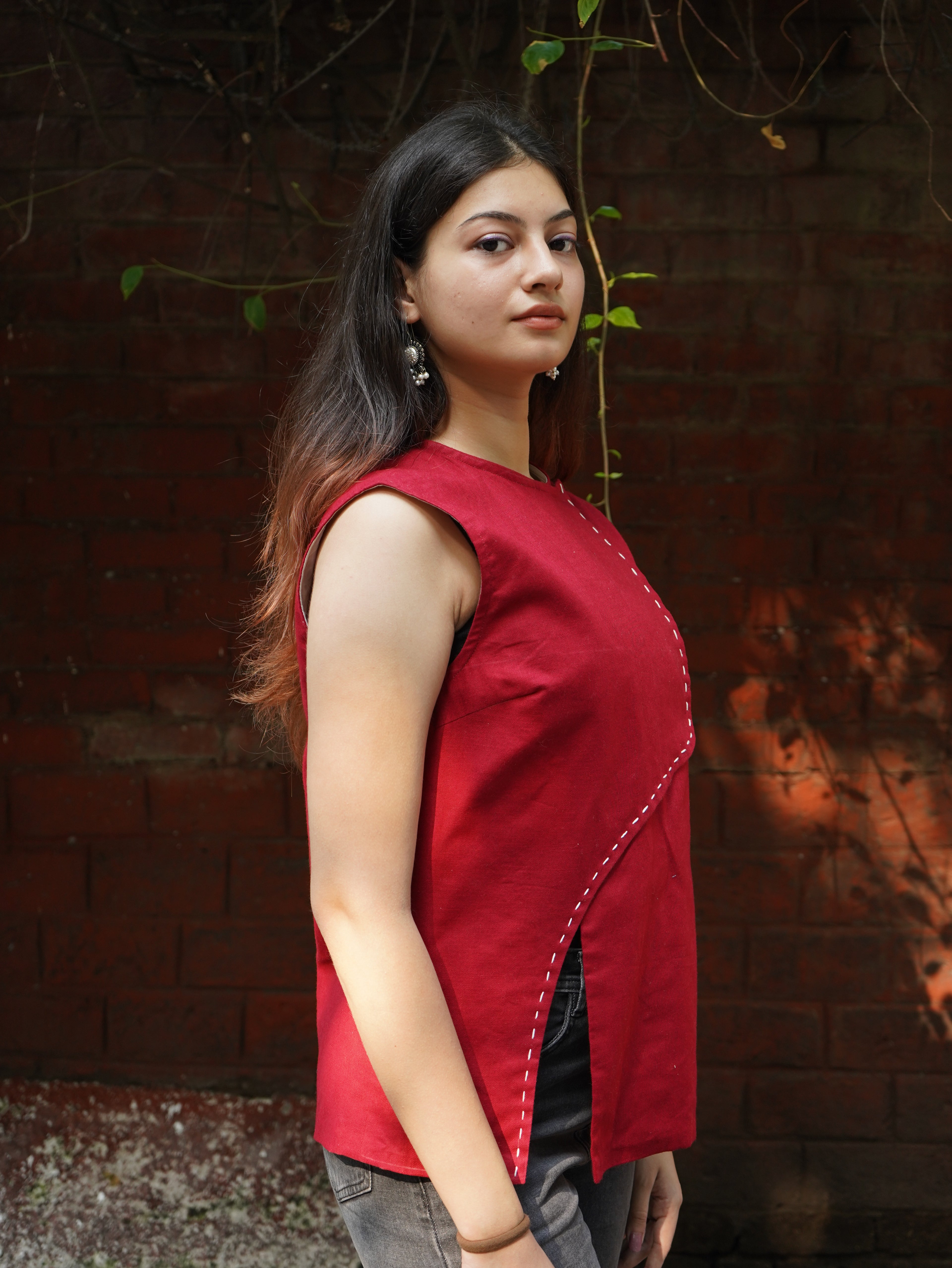 Threadline Linen Top